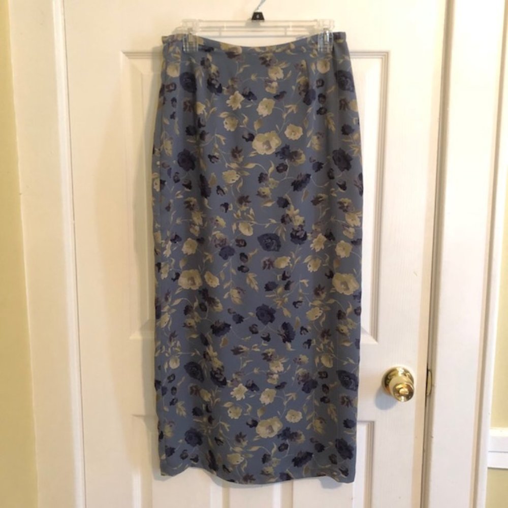 Pretty Floral Print Skirt